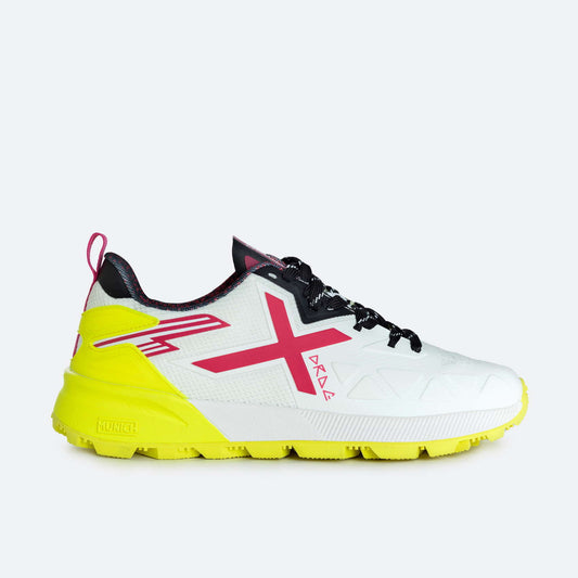 Munich Drag 04 - Hockey Shoes - Yellow and Pink