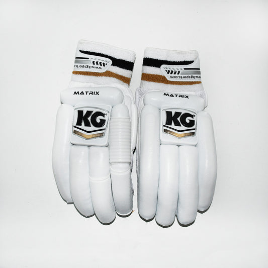KG MATRIX Batting Gloves 2023 - White Gold - RH - SMALL MEN - YOUTH - JUNIOR